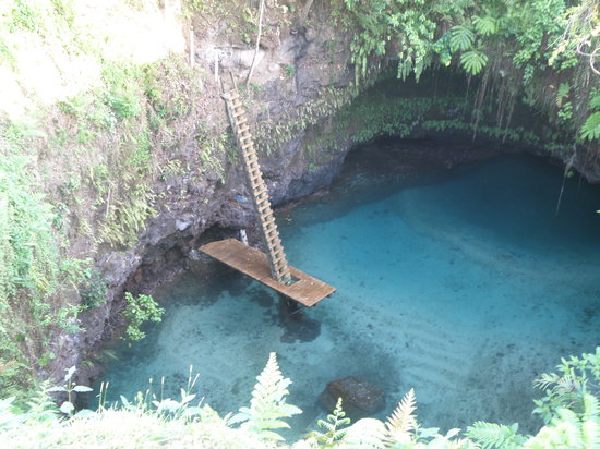 5 Surreal Secret Swimming Holes You Need To Visit