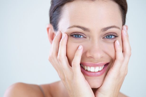 Want To Look Younger? Here Are 7 Amazing Beauty Tips